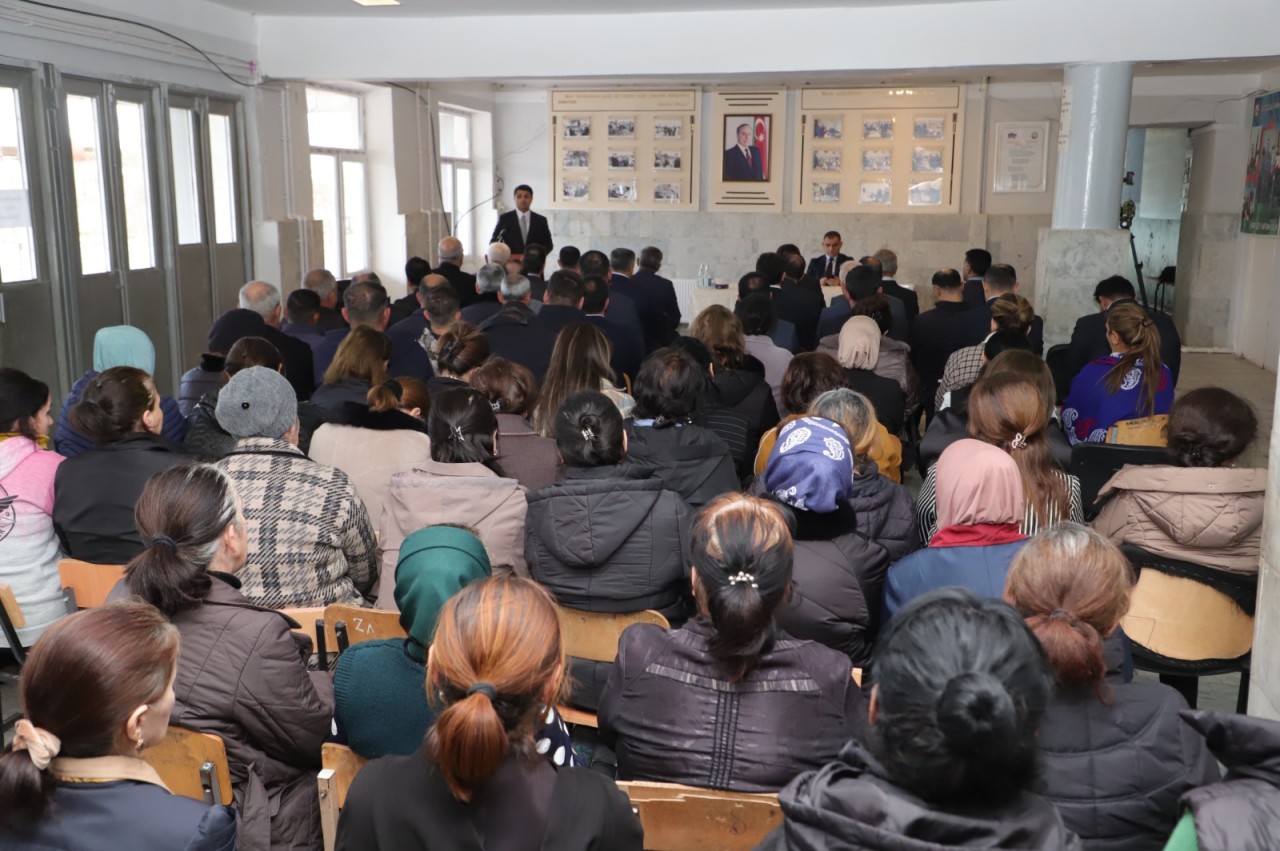 Neftçalanın icra başçısı səyyar görüş keçiridi - FOTOLAR